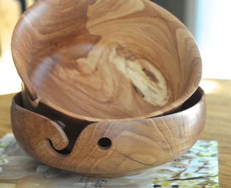Yarn bowls