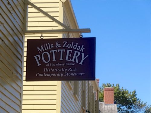 Strawberybanke Strawberybanke