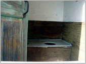 Shaker_outhouse_1
